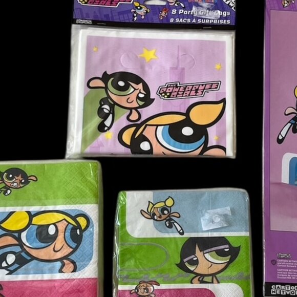 POWERPUFF GIRLS Birthday Party Decorations | Favors - Large Lot with Stand-Up - Picture 2 of 8